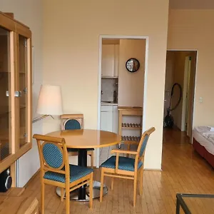 Apartment Topdomizil Mitte Berlin