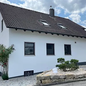 Am Stadtpark Apartment